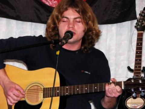 Никита Емельянов